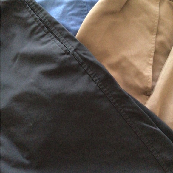 Bundle of mens shorts. EUC - Picture 3 of 4